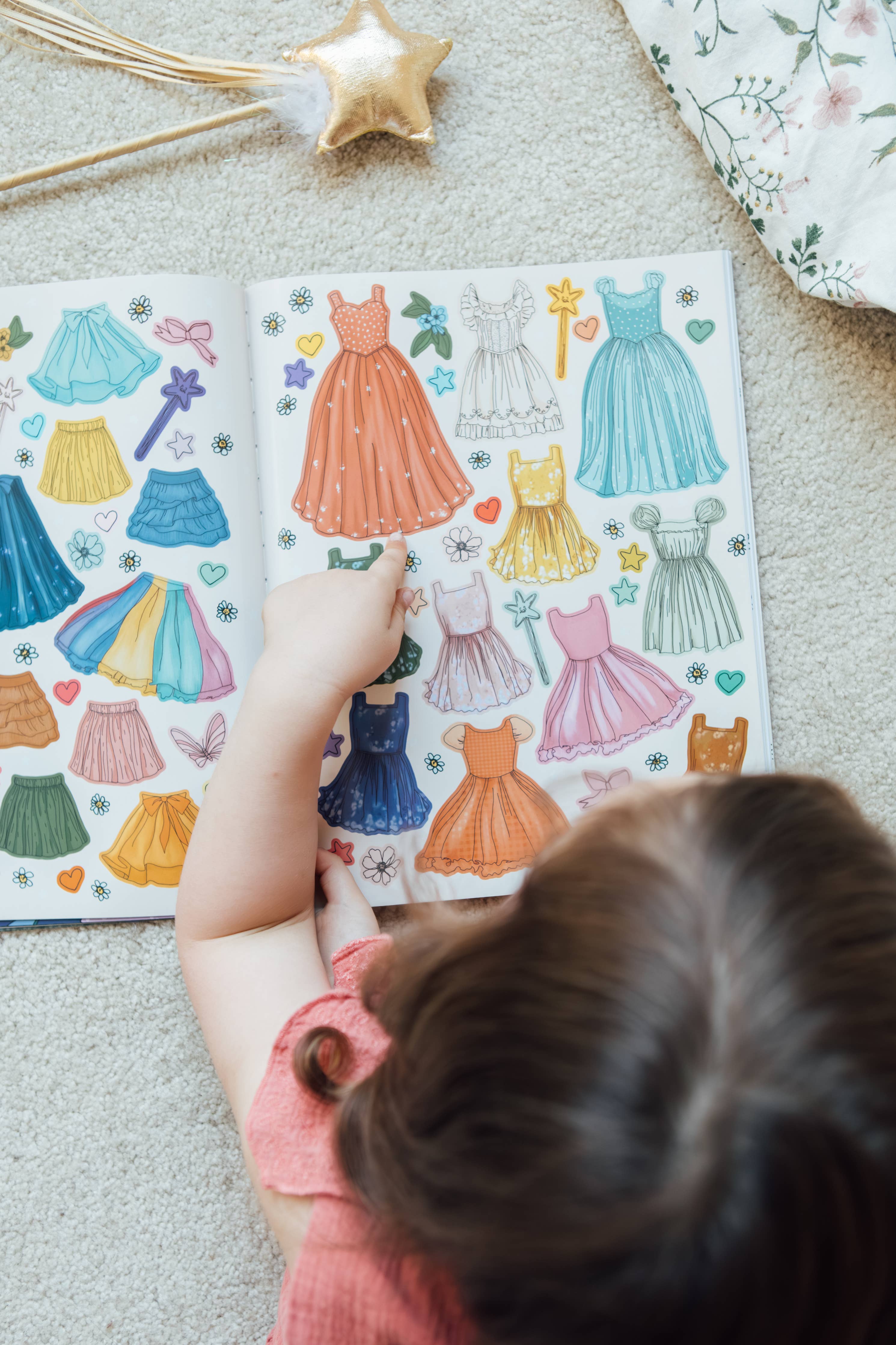 My Sticker Storybook: Fairies and Unicorns