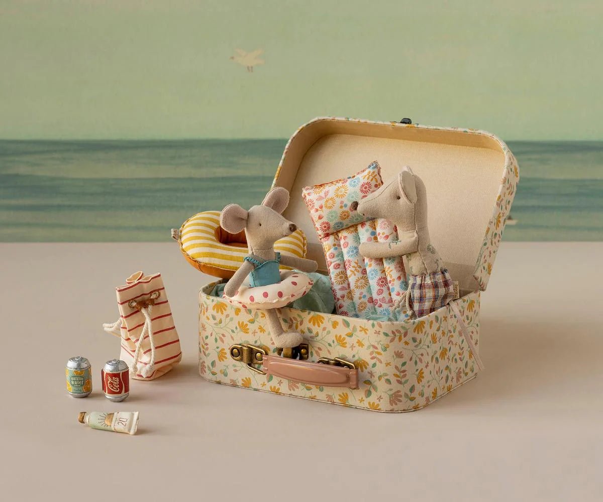 Beach mouse with air mattress, Dad - Flower - Maileg Toys sold by Rosebud & Jo