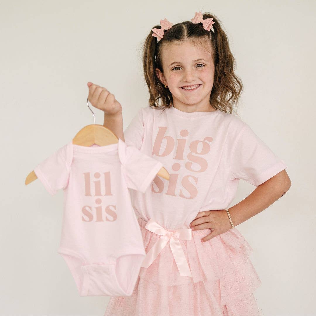 Big Sis Short Sleeve Shirt - Sweet Wink Baby & Toddler Clothing sold by Rosebud & Jo