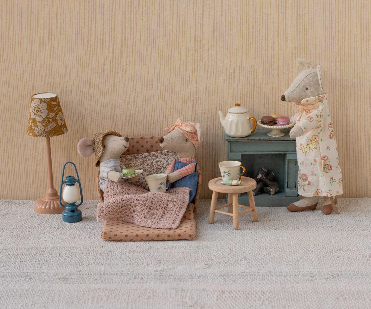 Sofa bed, Mouse - Dots - Maileg Toys sold by Rosebud & Jo