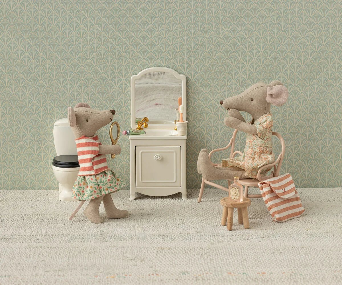 Tooth brush set in bag, Mouse - Coral stripe - Maileg Toys sold by Rosebud & Jo