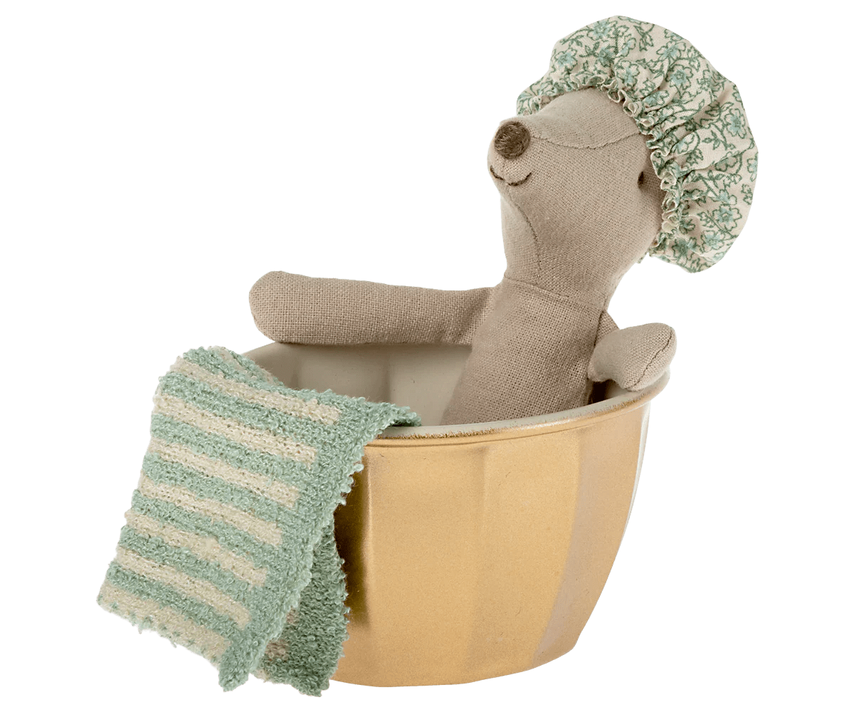 Wellness Mouse, Big Sister - Mint - Maileg Toys sold by Rosebud & Jo