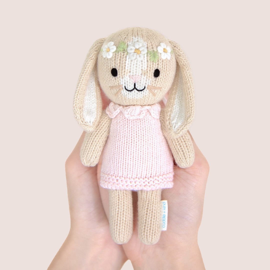 Tiny Hannah the Bunny - Blush