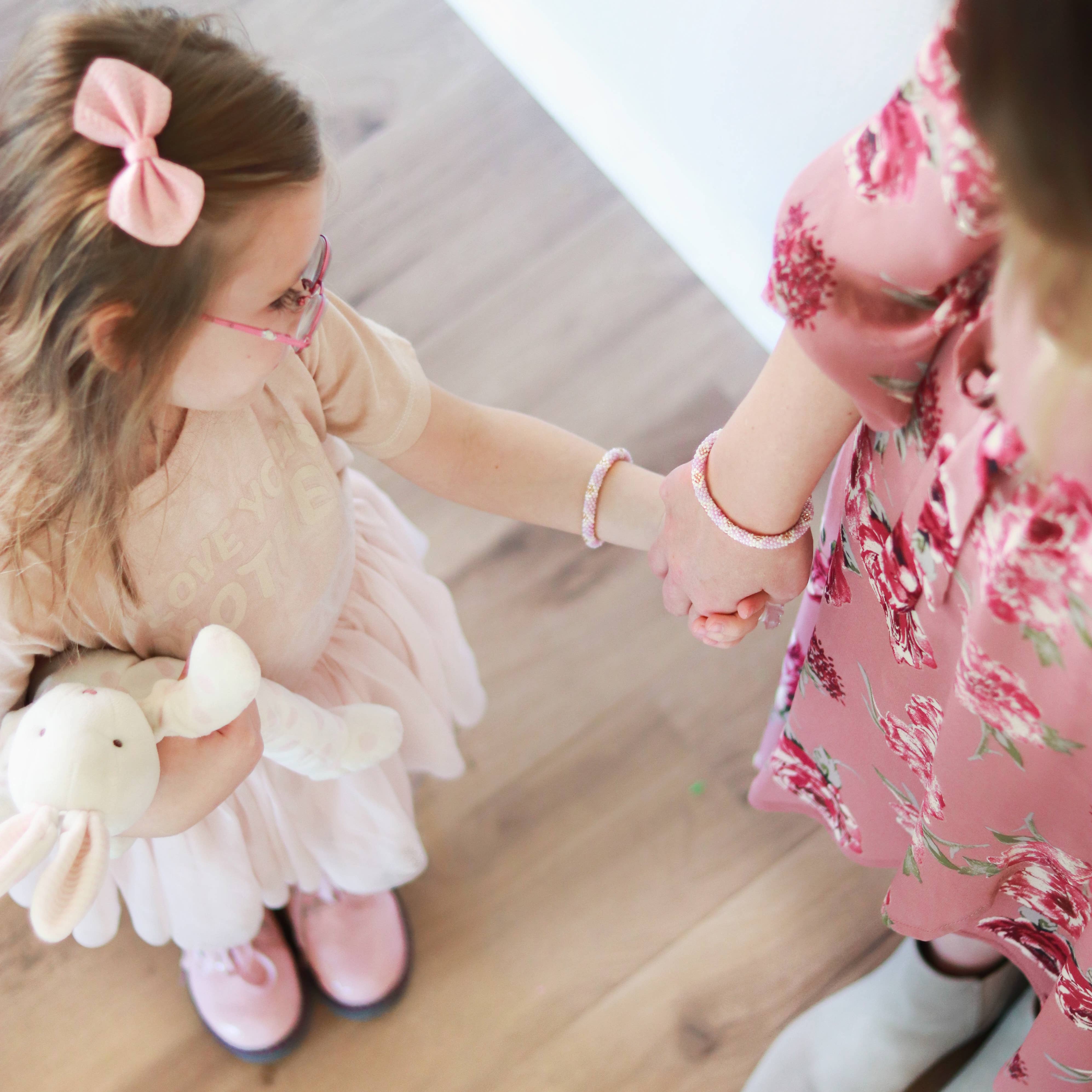 Mommy & Me Bracelets: Daisy