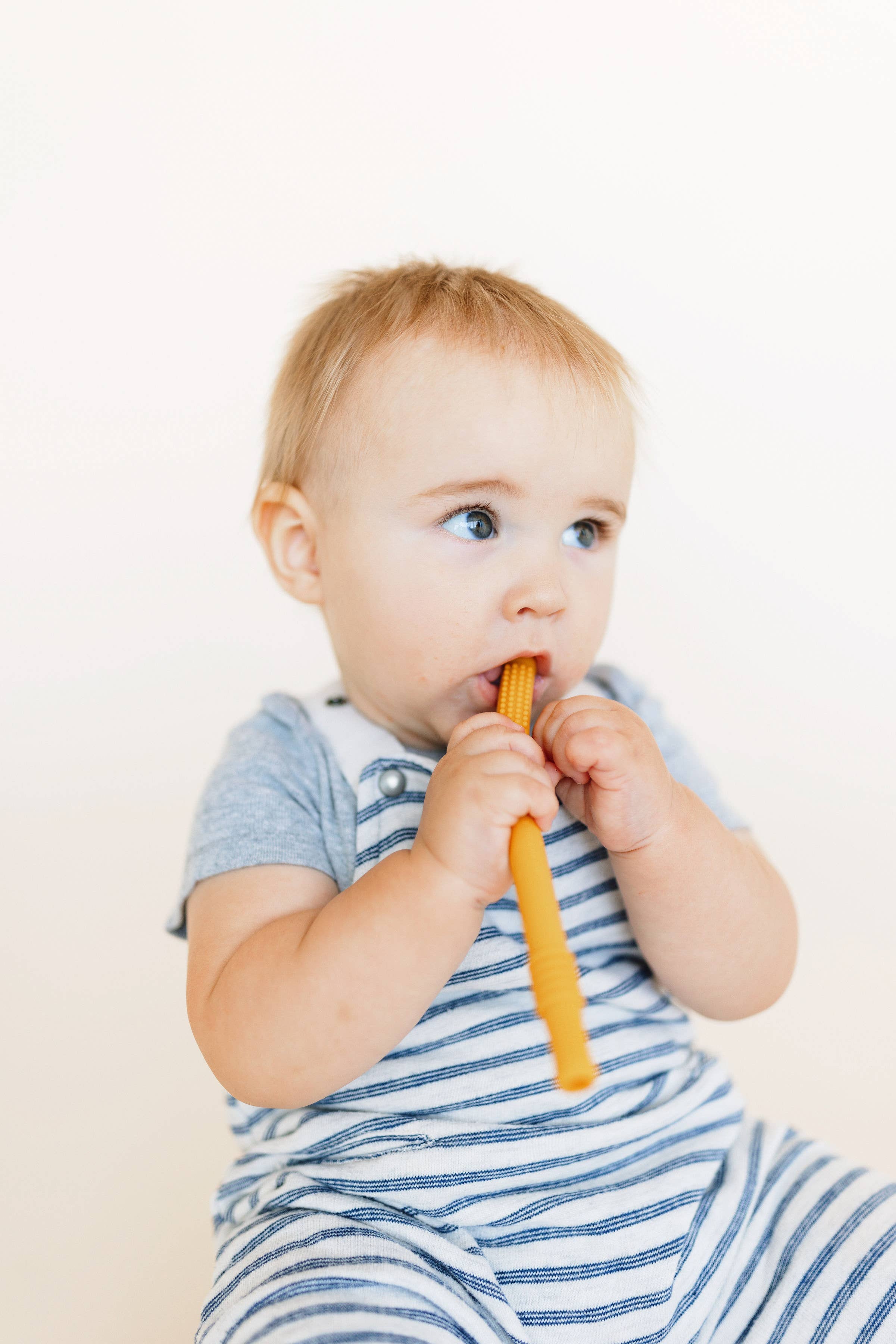 Magic Teething Wand: Mustartd