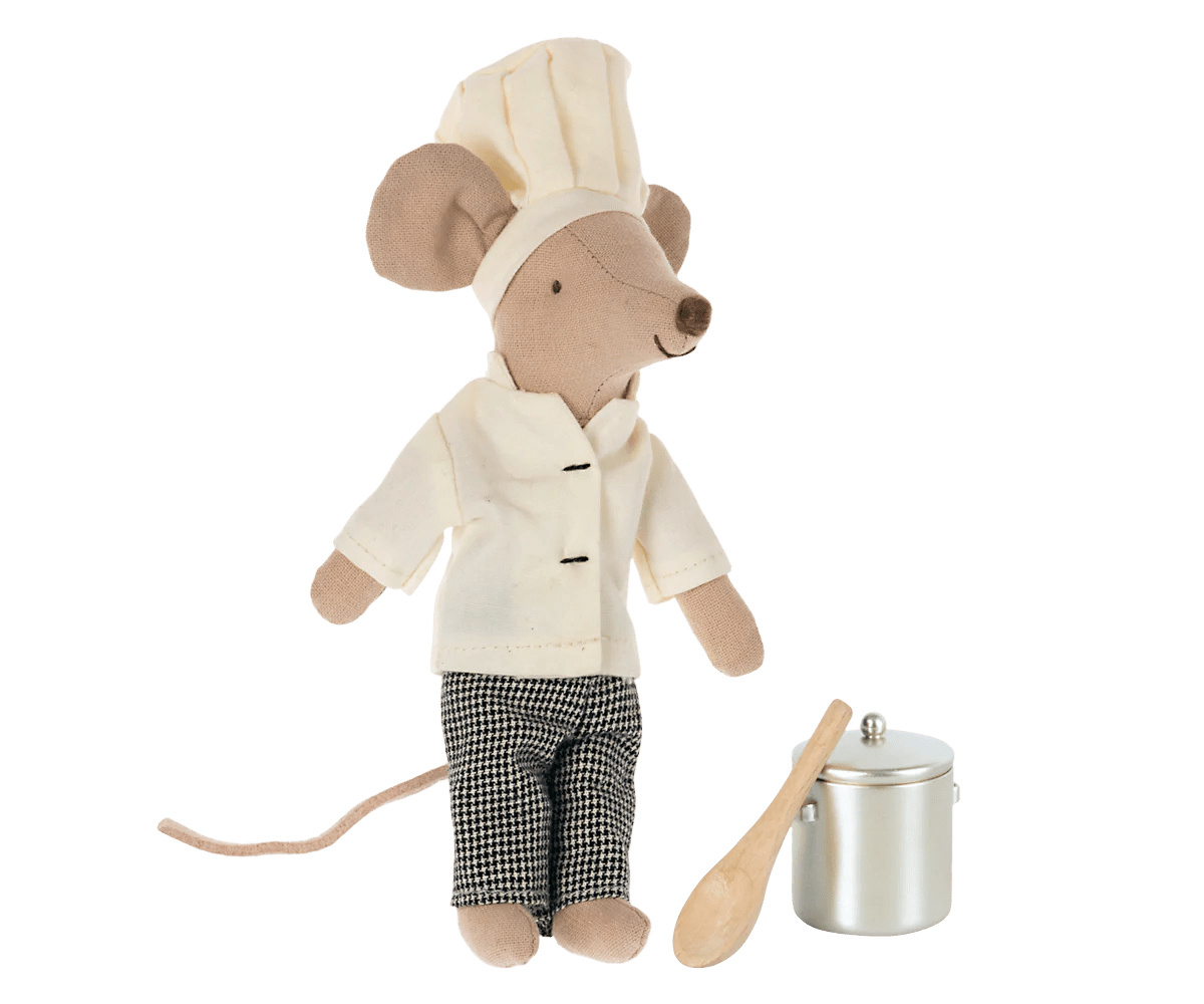 Chef mouse w. soup pot and spoon - Maileg Toys sold by Rosebud & Jo