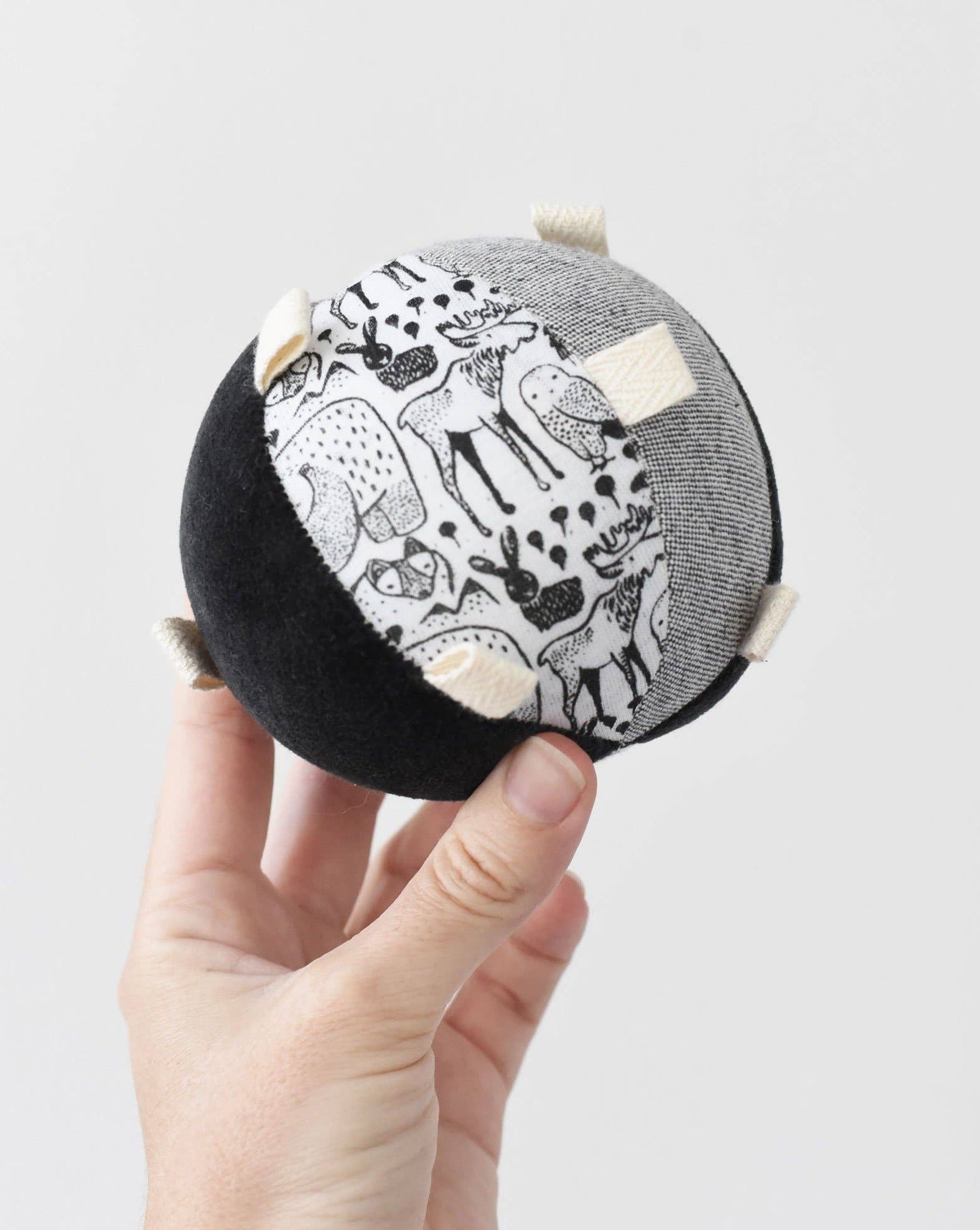 Taggy Ball with Rattle