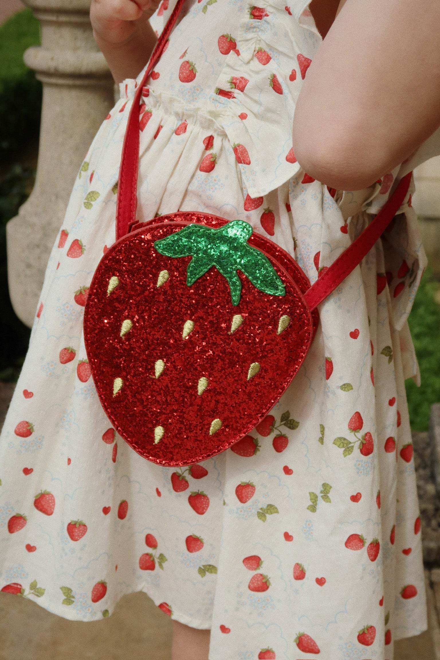 Strawberry-Shaped Shoulder Bag