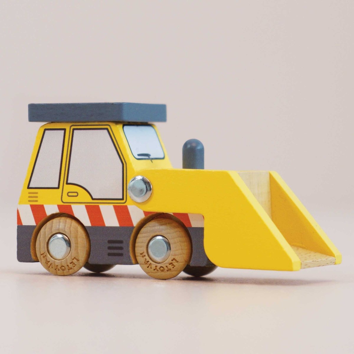 No. 38 GT220 Vince Front Loader - Le Toy Van, Inc. Toys sold by Rosebud & Jo
