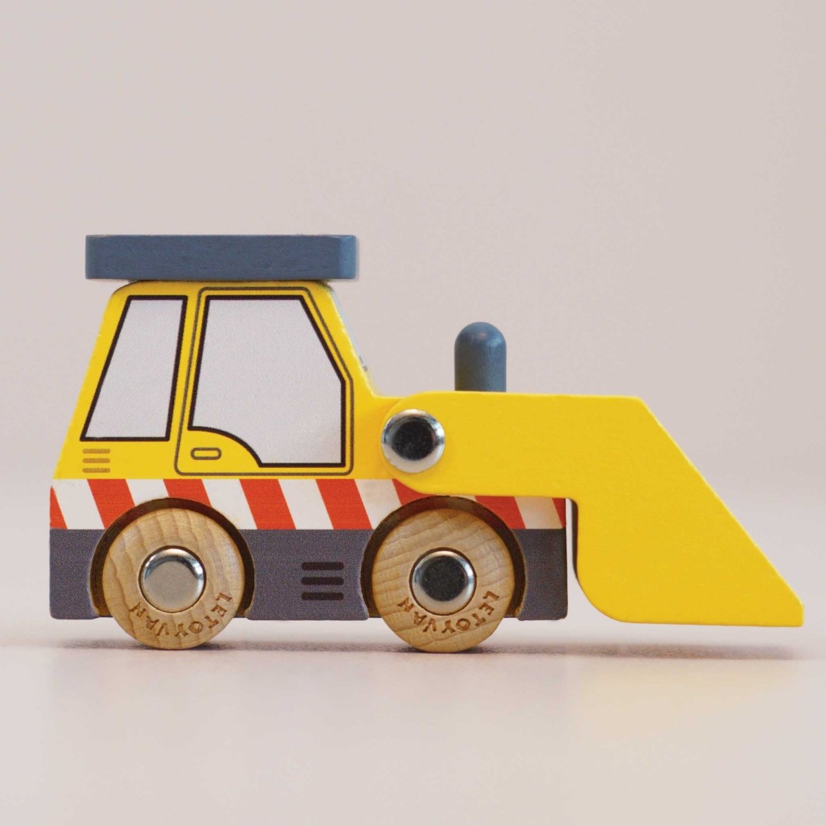No. 38 GT220 Vince Front Loader - Le Toy Van, Inc. Toys sold by Rosebud & Jo