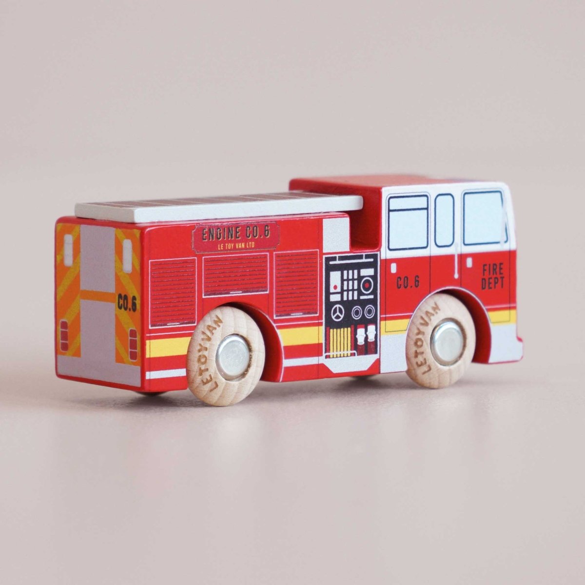 No. 44 GT270 Quinn Fire Engine - Le Toy Van, Inc. Toys sold by Rosebud & Jo
