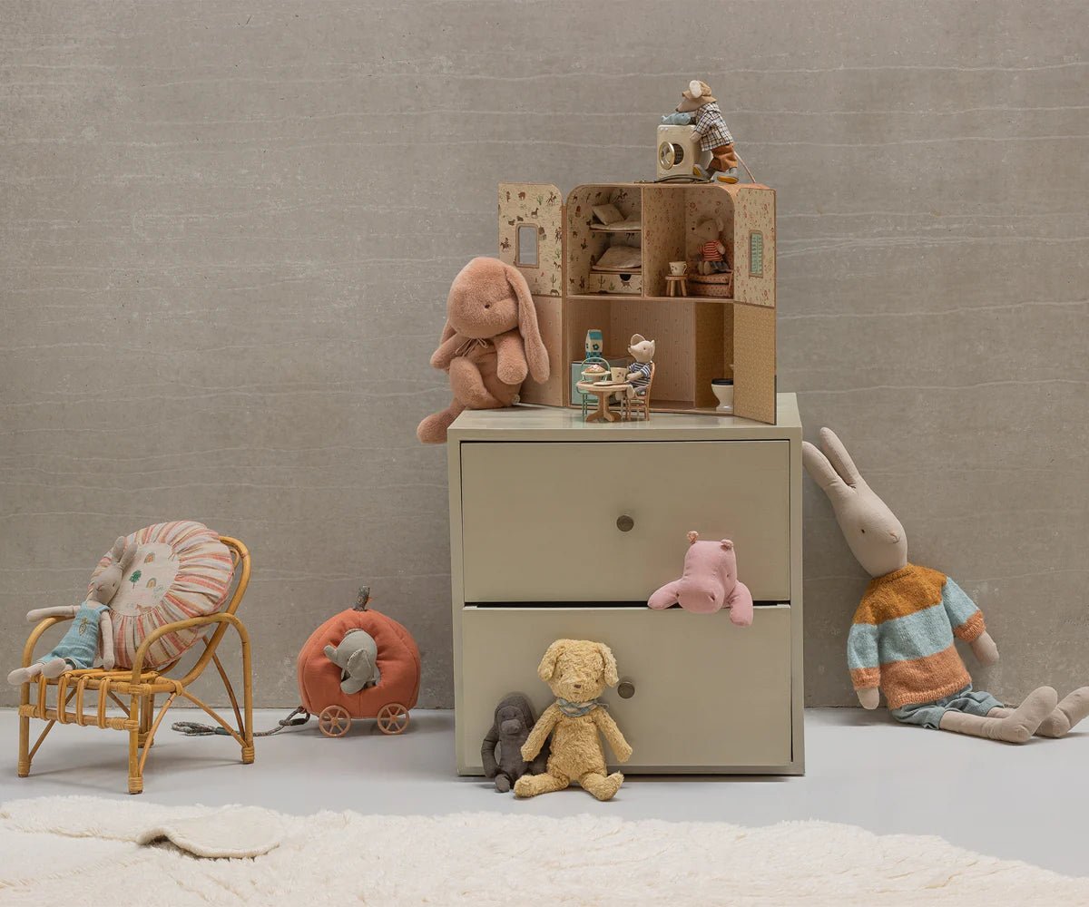 SuitCasa Mouse House - Maileg Toys sold by Rosebud & Jo