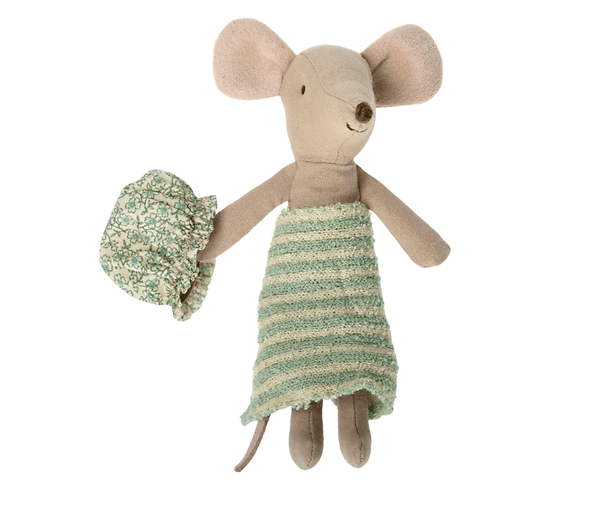 Wellness Mouse, Big Sister - Mint - Maileg Toys sold by Rosebud & Jo